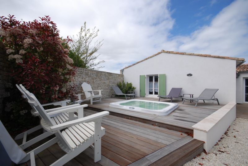 spa jacuzzi ile de re