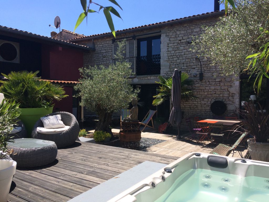 spa jacuzzi ile de re