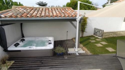 spa jacuzzi ile de re