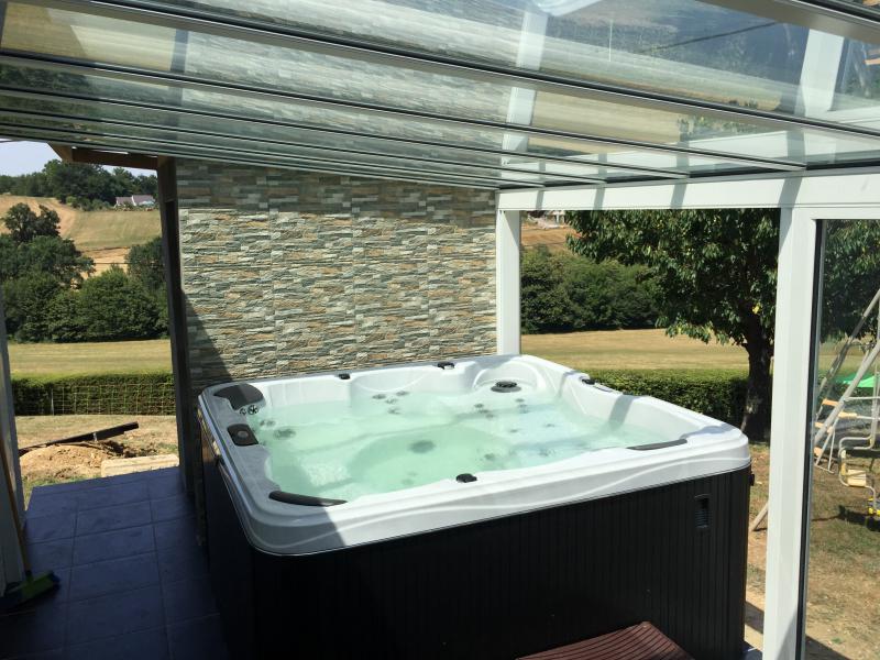spa jacuzzi irrijardin