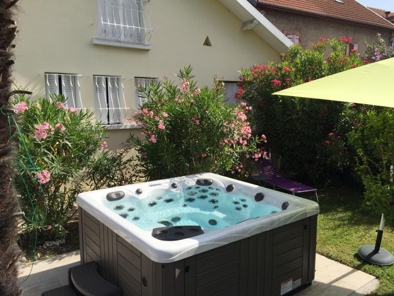 spa jacuzzi irrijardin