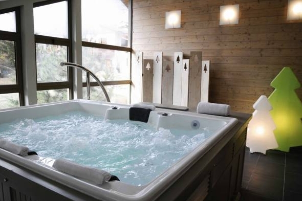 spa jacuzzi isere