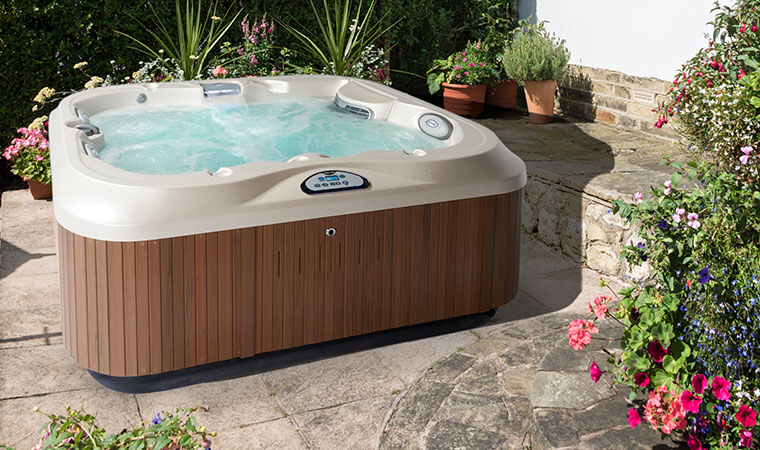 spa jacuzzi j-125