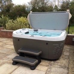 spa jacuzzi j-575