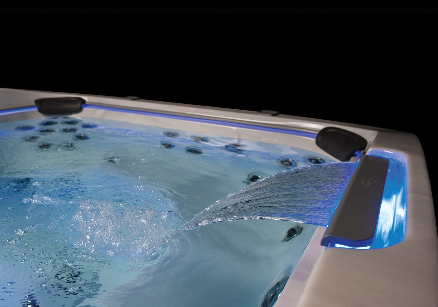 spa jacuzzi j-585