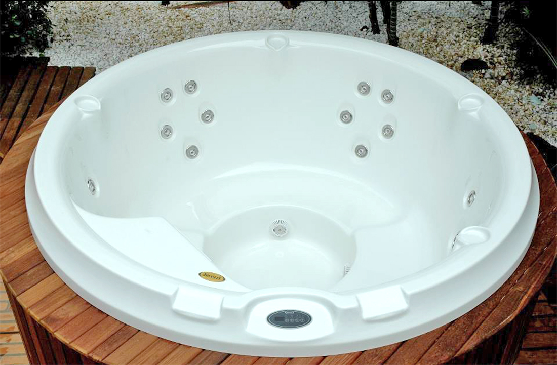 spa jacuzzi j210 quality