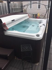spa jacuzzi kijiji