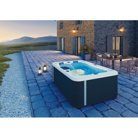 spa jacuzzi kinedo