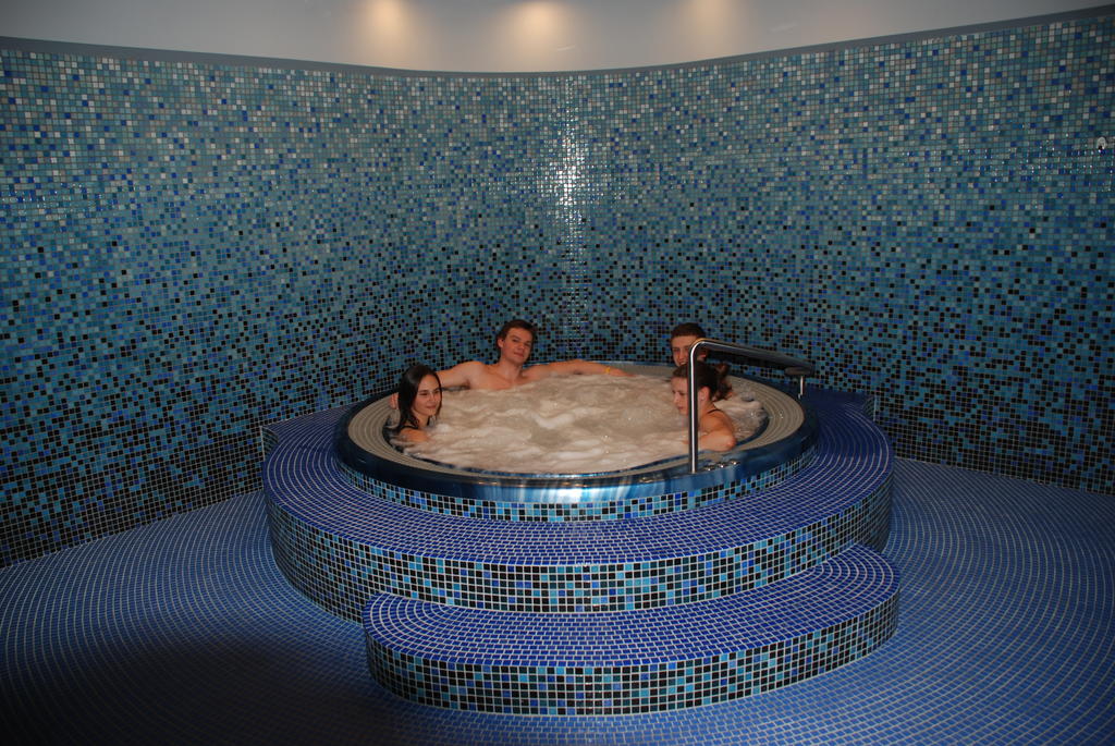 spa jacuzzi krakow