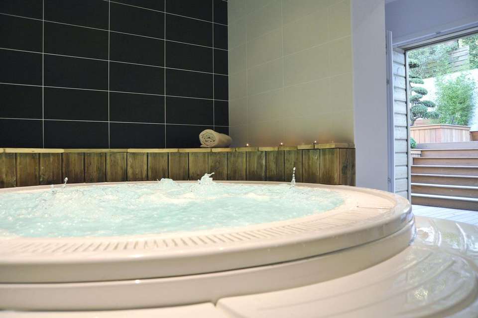 spa jacuzzi la baule
