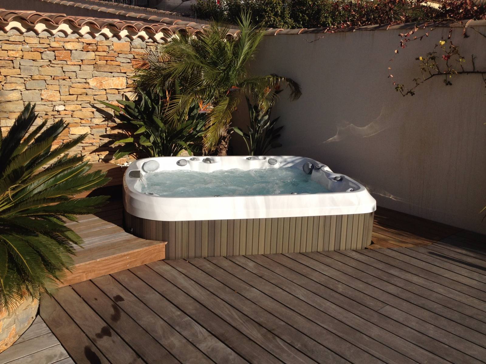 spa jacuzzi la ciotat