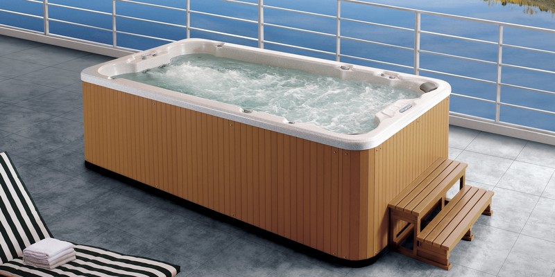 spa jacuzzi la garde