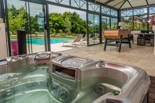 spa jacuzzi la roche sur yon