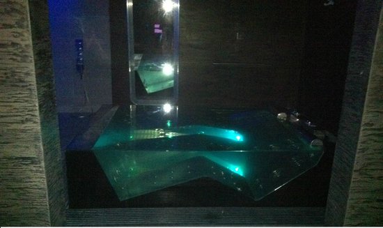 spa jacuzzi la rochelle