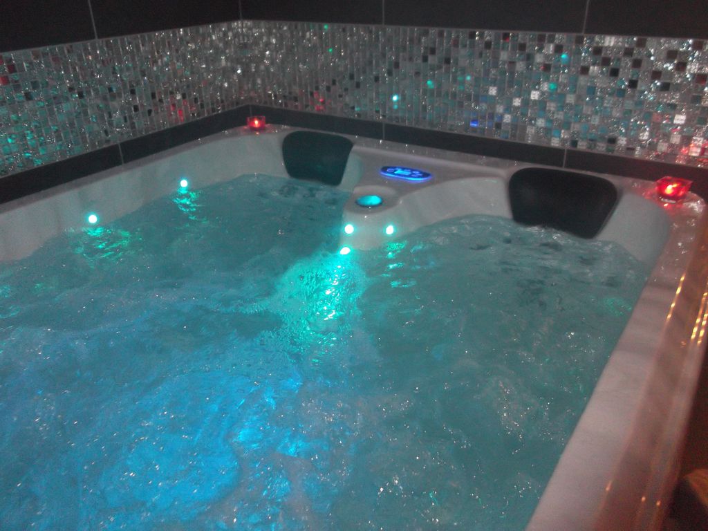spa jacuzzi le touquet