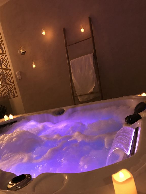 spa jacuzzi limoges