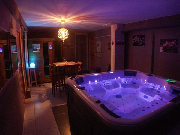spa jacuzzi limoges
