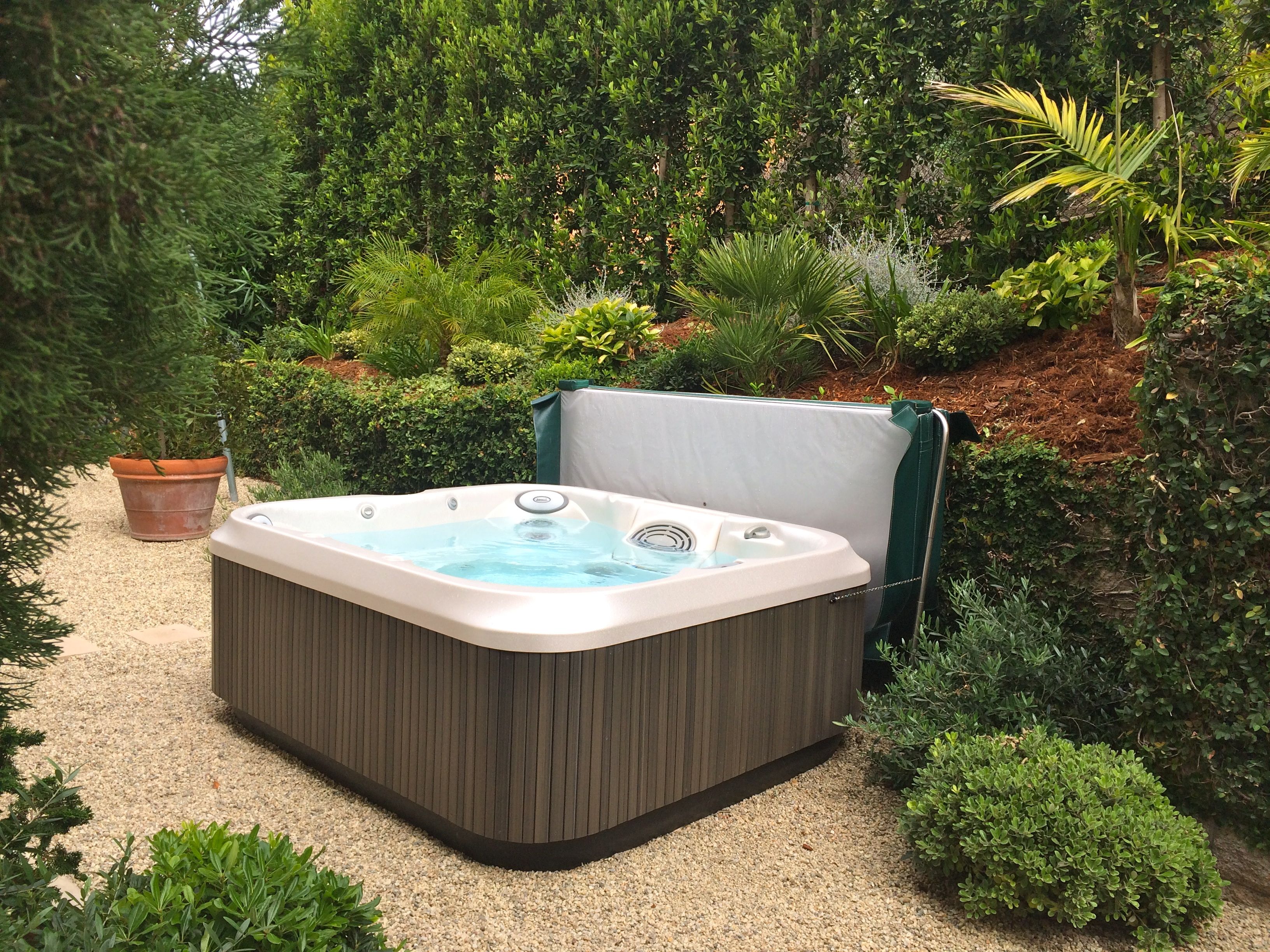 spa jacuzzi lons le saunier
