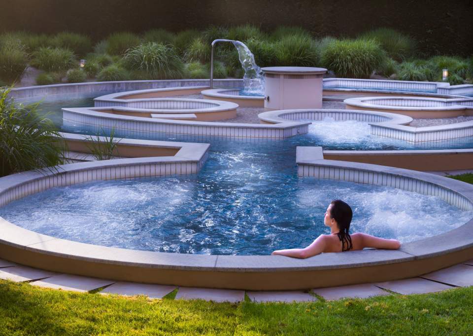 spa jacuzzi massage lyon