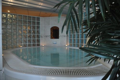 spa jacuzzi melun