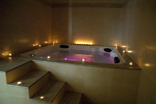 spa jacuzzi montpellier