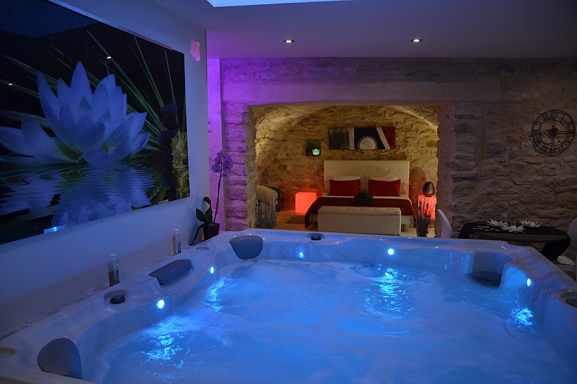 spa jacuzzi morbihan