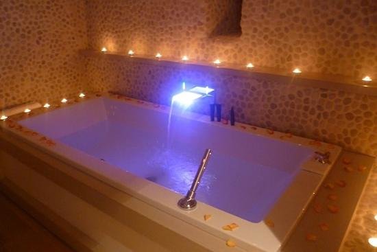 spa jacuzzi namur