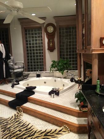 spa jacuzzi new york city