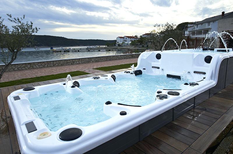 spa jacuzzi occasion suisse
