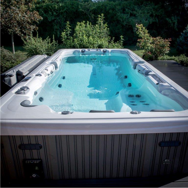 spa jacuzzi ouvert le dimanche