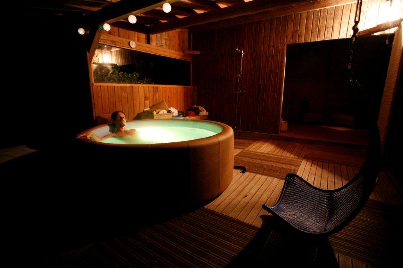 spa jacuzzi ouvert le dimanche