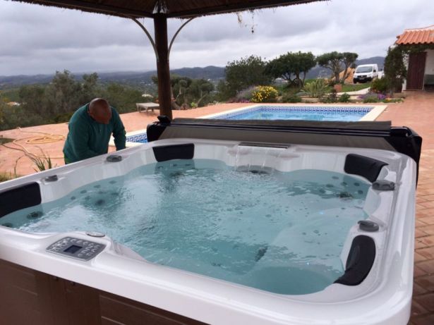 spa jacuzzi para 5 pessoas