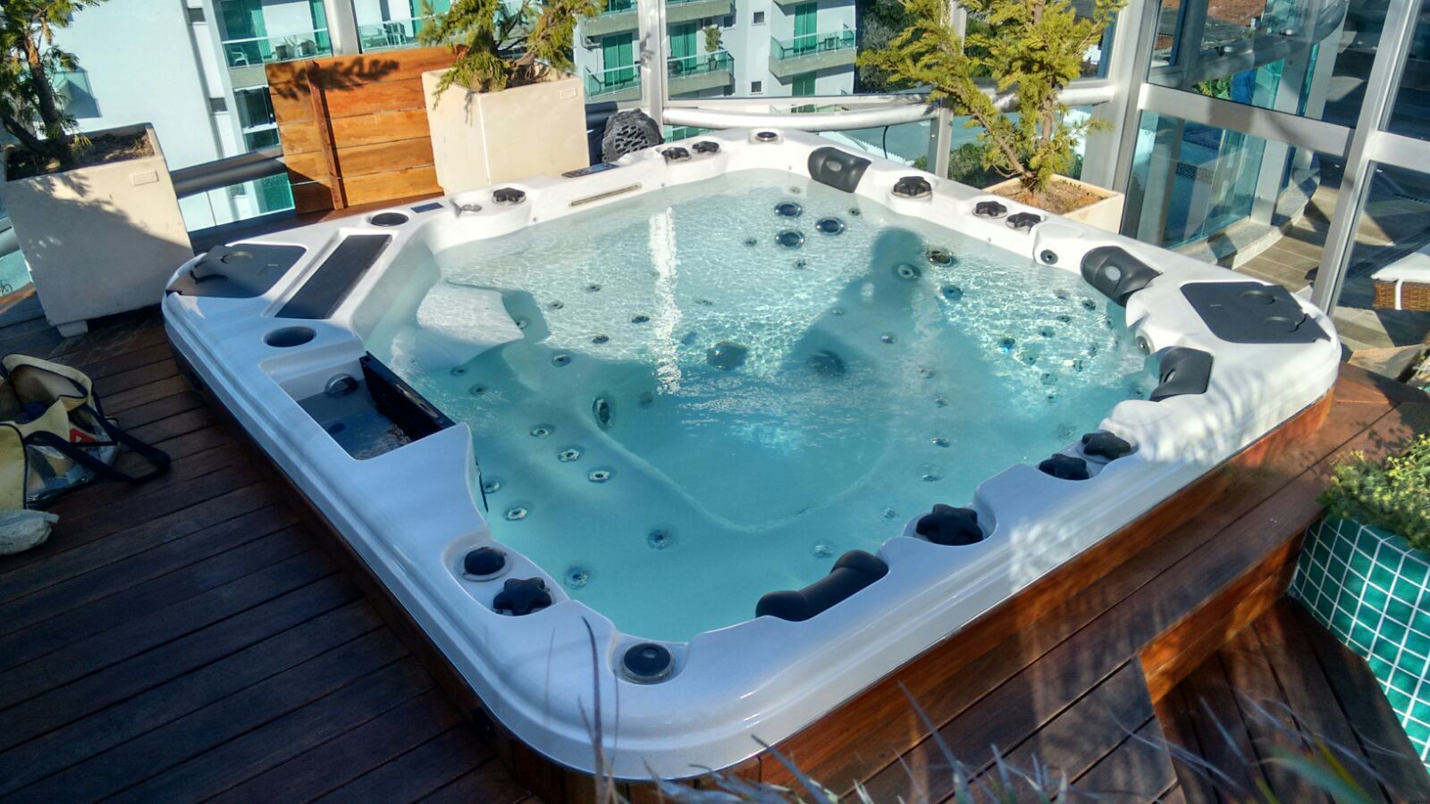 spa jacuzzi para 5 pessoas