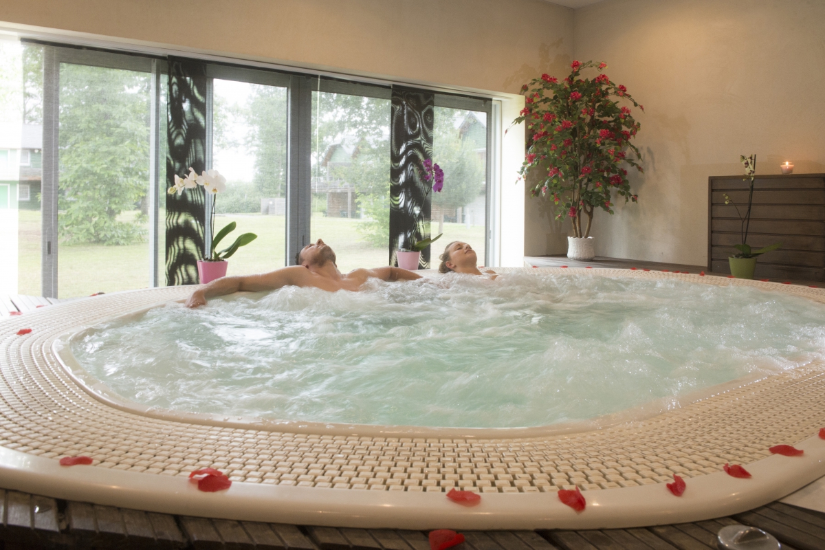 spa jacuzzi poitiers