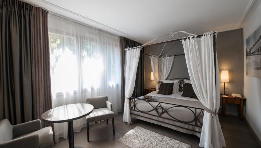 spa jacuzzi privatif 78