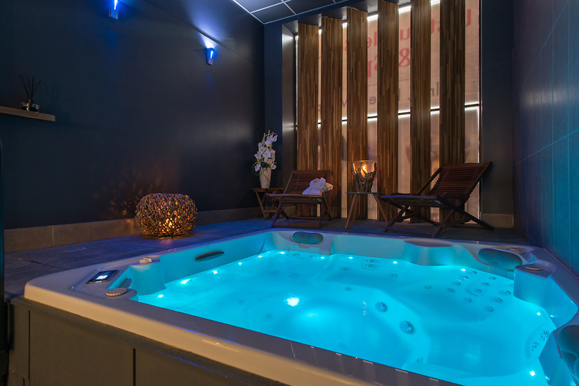 spa jacuzzi privatif 78