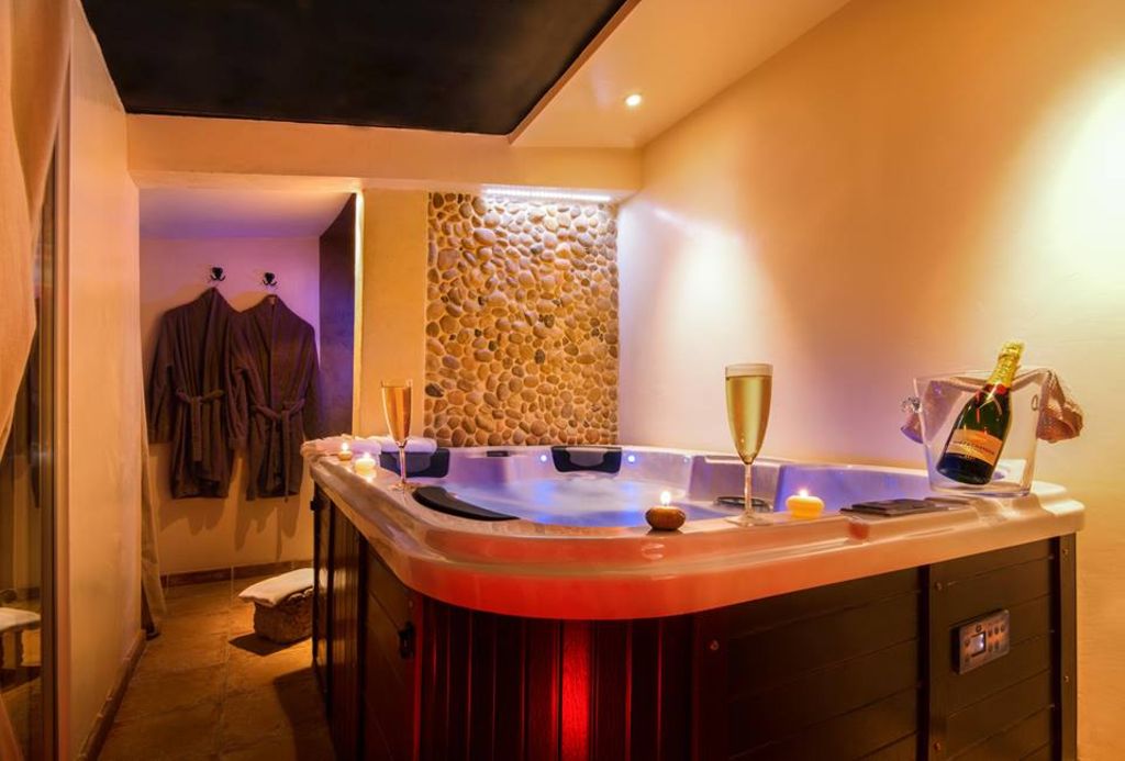 spa jacuzzi privatif 91