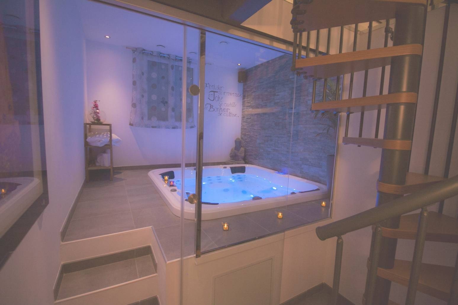 spa jacuzzi quebec