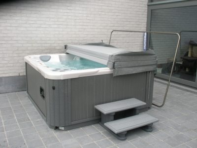 spa jacuzzi quelle difference