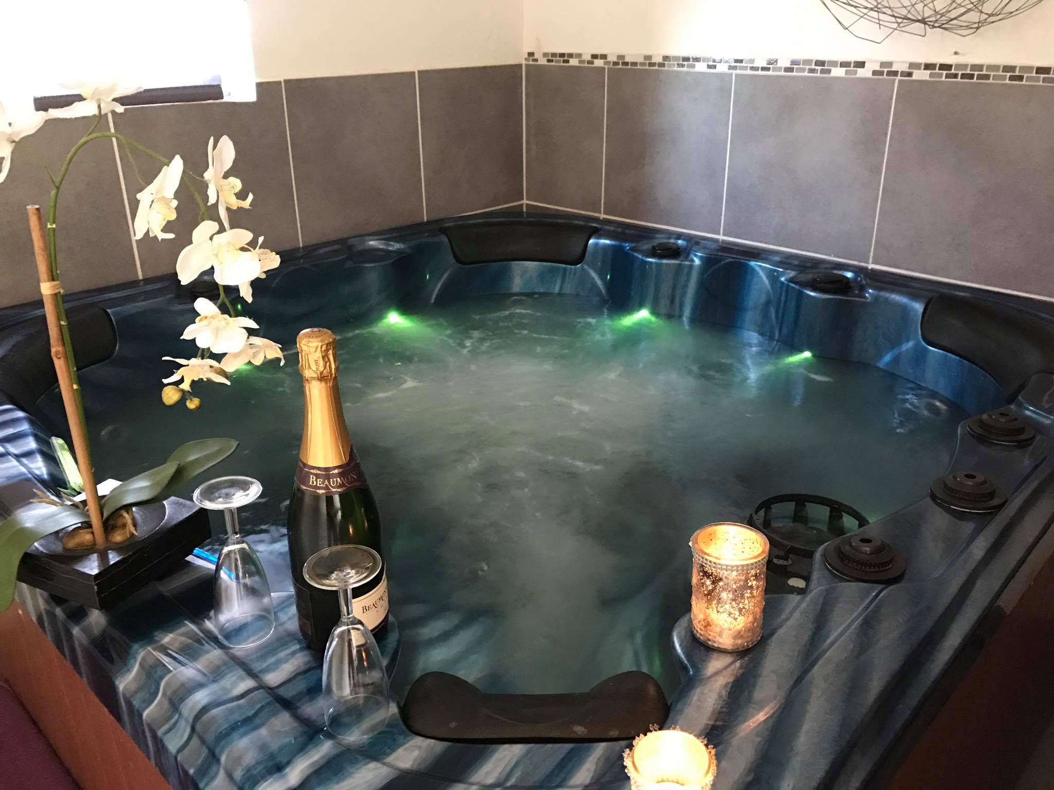 spa jacuzzi quievrechain