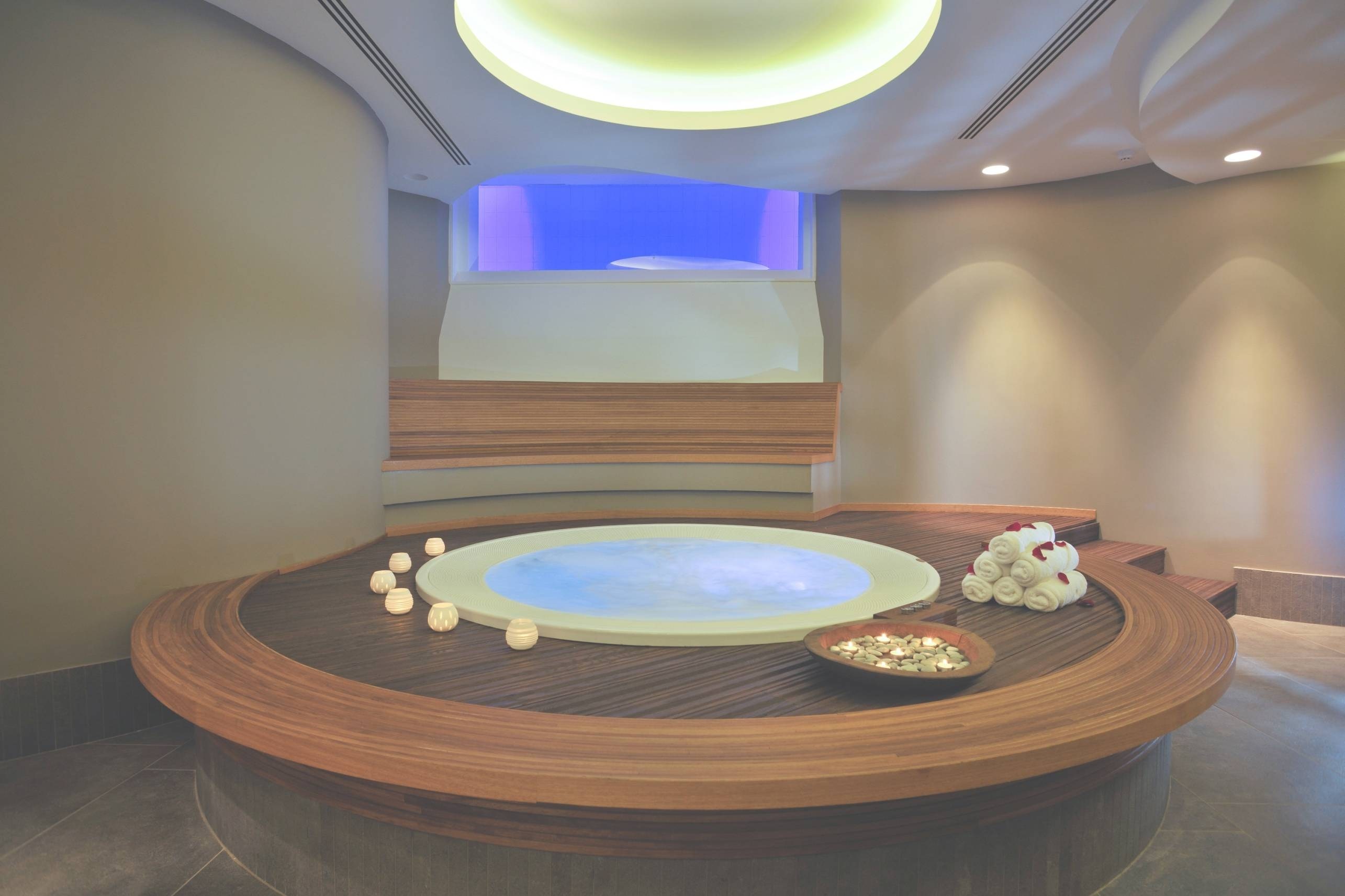 spa jacuzzi saint brieuc