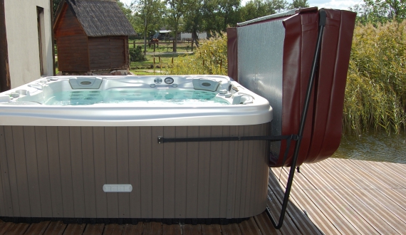 spa jacuzzi silencieux