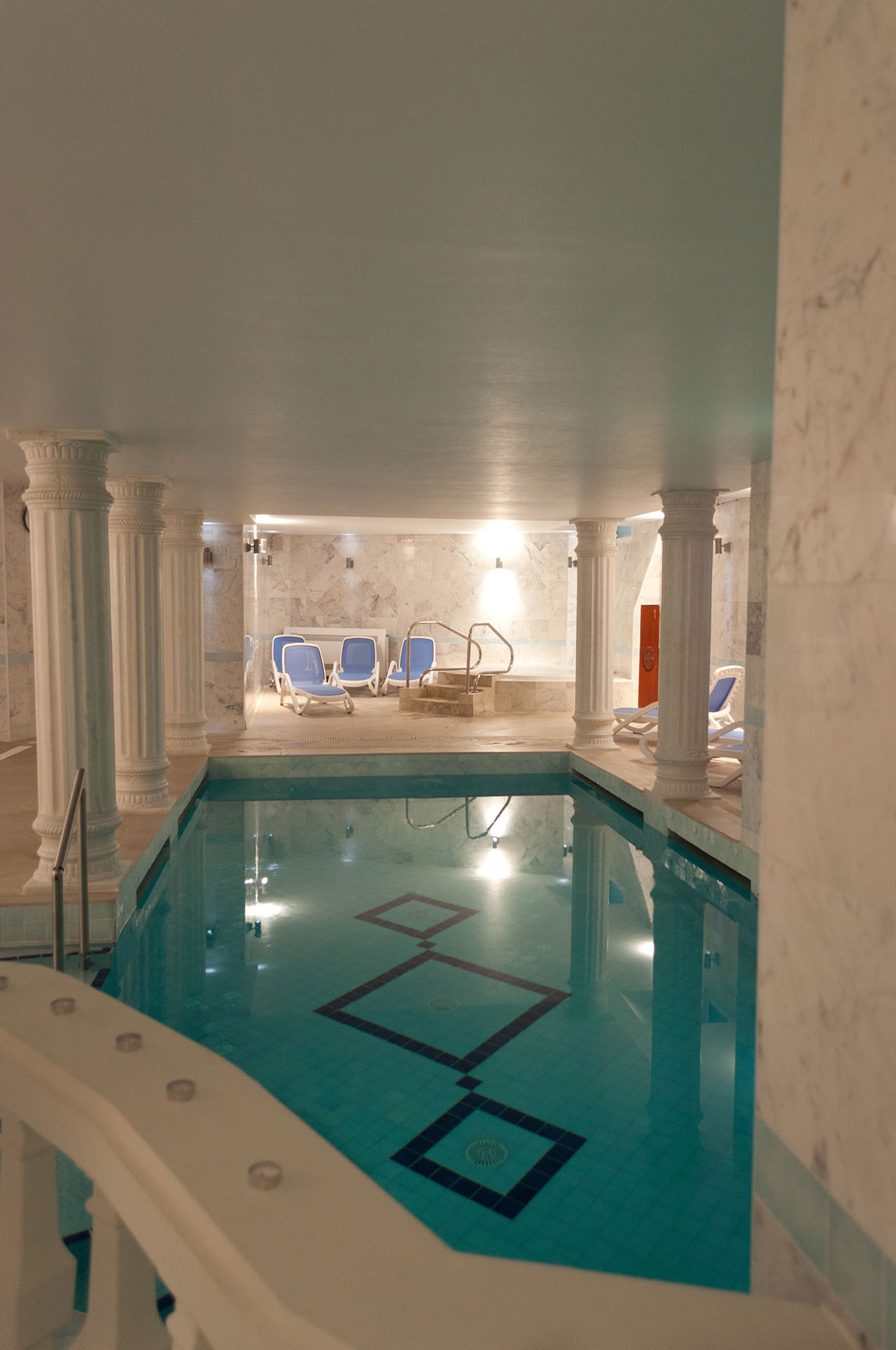 spa jacuzzi st quentin