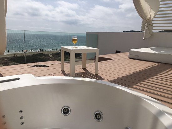 spa jacuzzi terrace