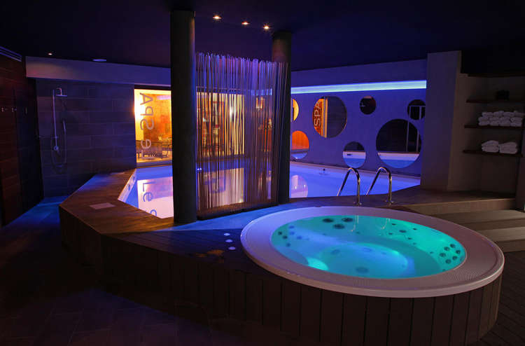 spa jacuzzi thionville