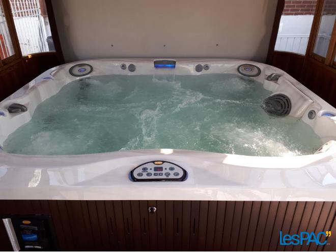 spa jacuzzi usage a vendre