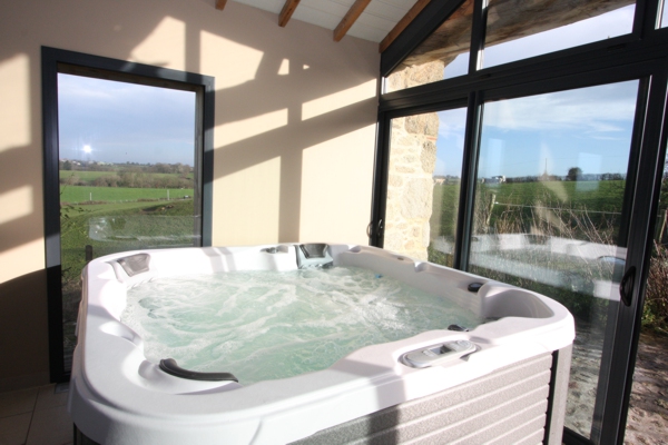 spa jacuzzi vendee