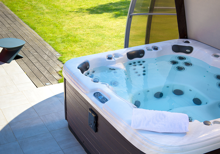 spa jacuzzi vesoul