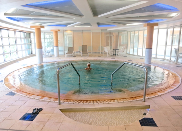 spa jacuzzi vichy