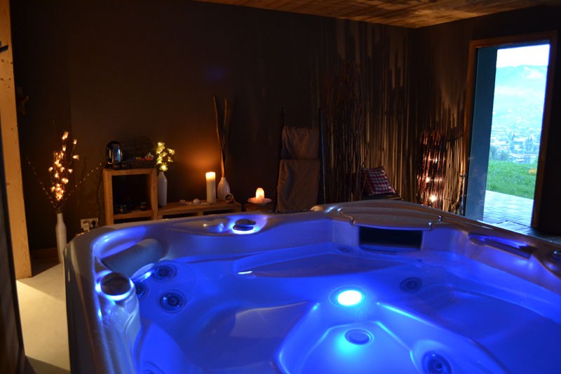 spa jacuzzi vosges